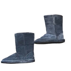 BEARPAW Women’s Grey Fur Lined Boot Size 9